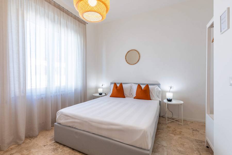 Camera Tripla Agata 433